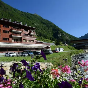 **** Апарт-отель Dormio Les Portes Du Mont Blanc Франция