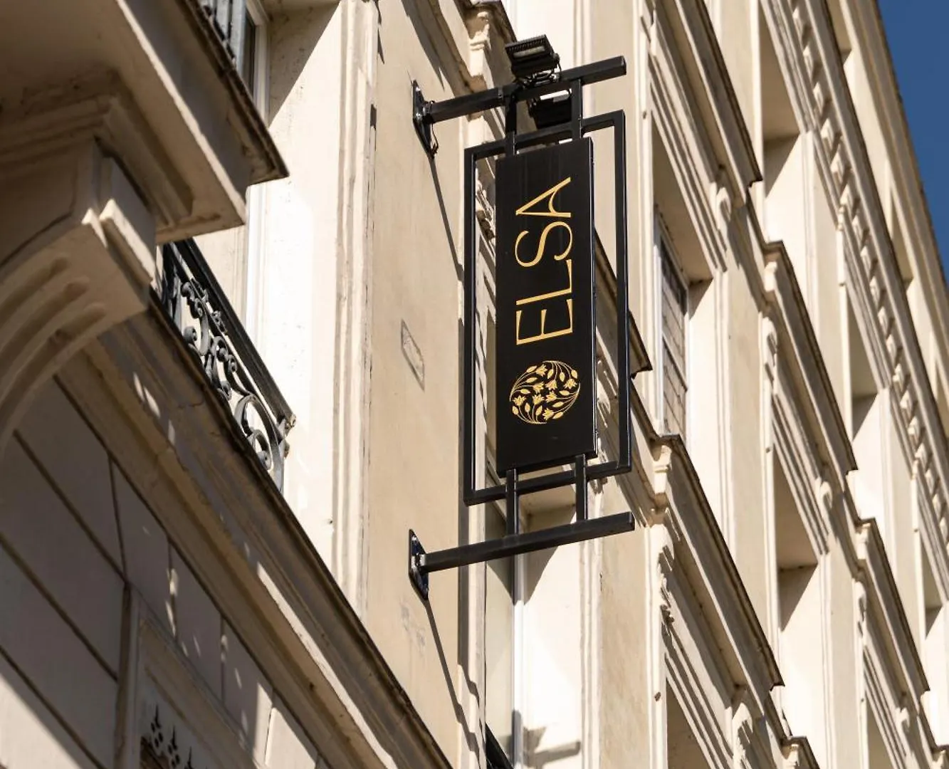 Elsa, Hotel Paris France